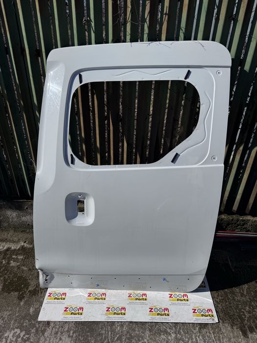 Usa stanga laterala culisanta Dacia Dokker cu geam