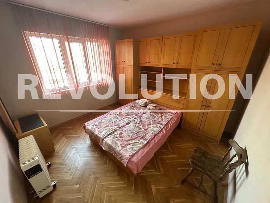 Дава се под наем Двустаен апартамент в Варна, Базар Левски - 78 кв.м за 448.8 € - Снимка #6