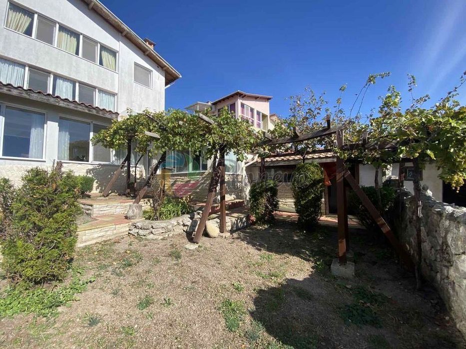 Продава се Къща в Балчик - 256 кв.м за 879 €/кв.м - Снимка #9