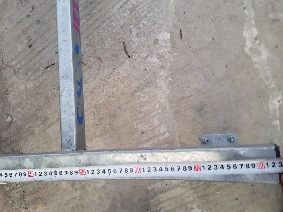 Продавам стойка,количка за джет или лодка