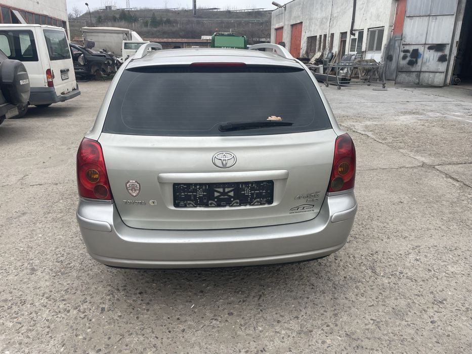 Toyota Avensis t25 2.2 D-cat 177ks 2004 г на части