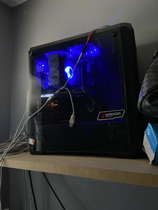 Компьюьер игровой