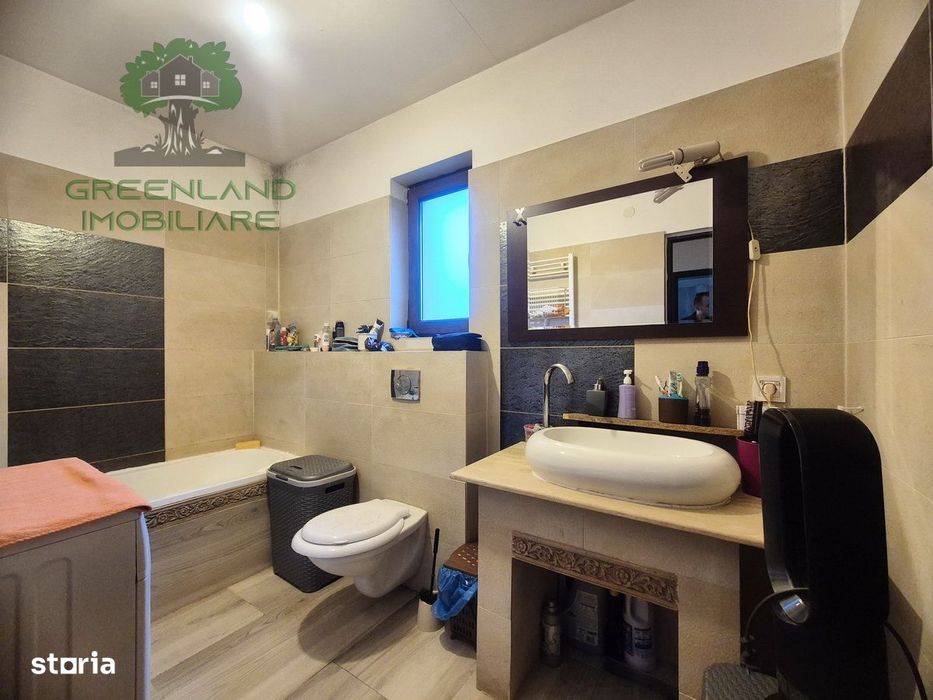 CASA P+E 4 camere, 2 bai, 107mp, teren 250mp, langa statie, HORPAZ