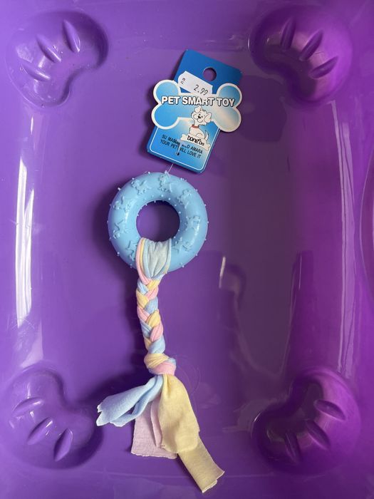 Аксесоари и играчки за различни животни (кучета, котки, гризачи)