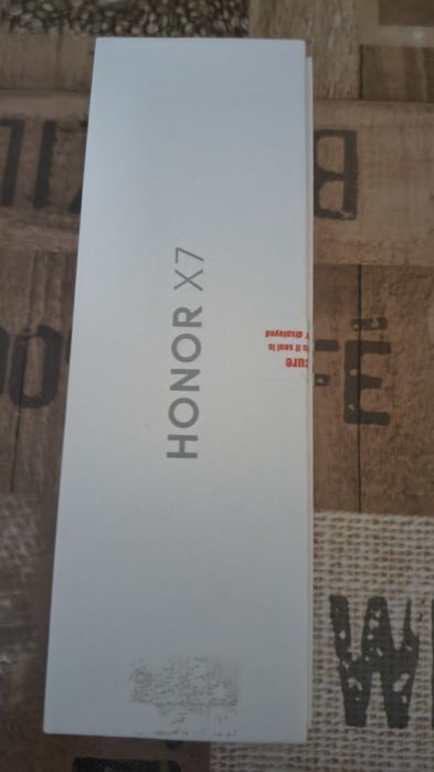 Vand telefon HONOR X7