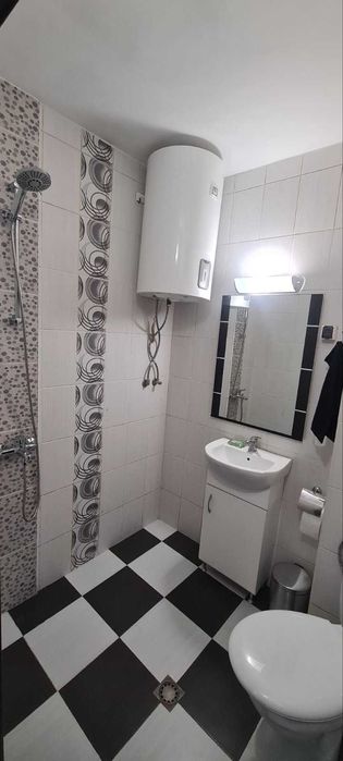 Дава се под наем Двустаен апартамент в Пловдив, Център - 59 кв.м за 422.79 € - Снимка #12