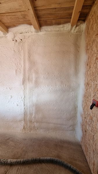 Izolatie Termica cu Spuma Poliuretanica 30 RON