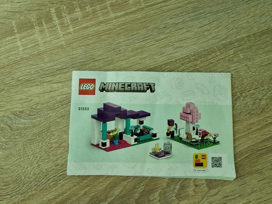 Vand Lego Minecraft 21253 - The Animal Sanctuary