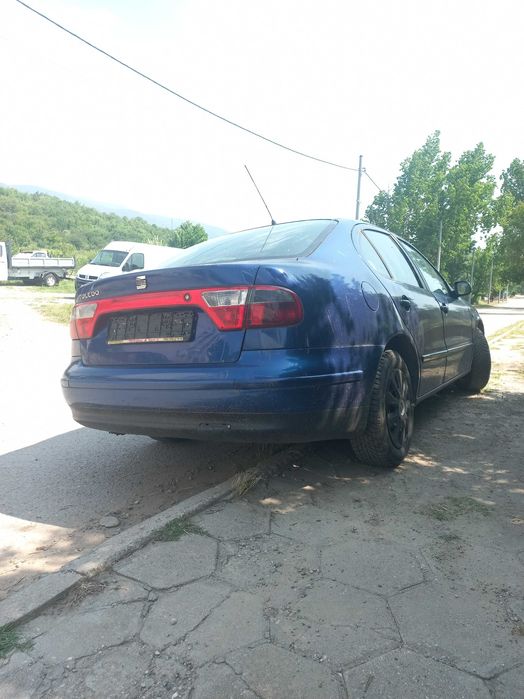 Seat Toledo 2 2001г 1.6-бензин на части.