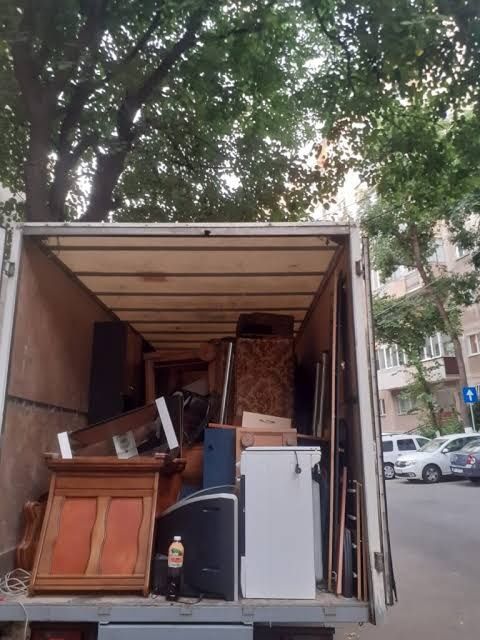 Ofer servicii de debarasare evacuare moloz transport mobila