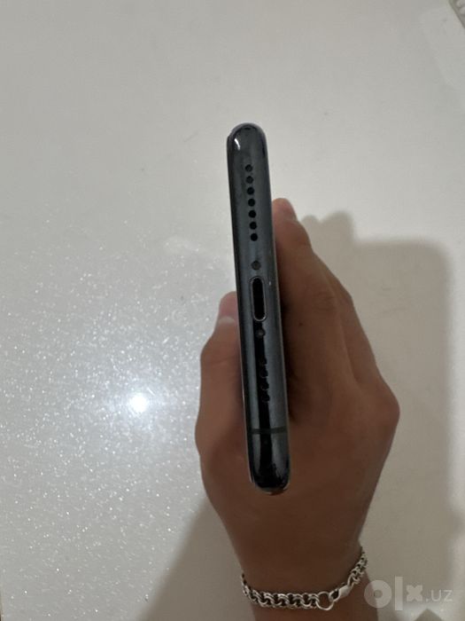 Srochno!!! iPhone 11 Pro Max 256GB Midnight Green (Идеал)