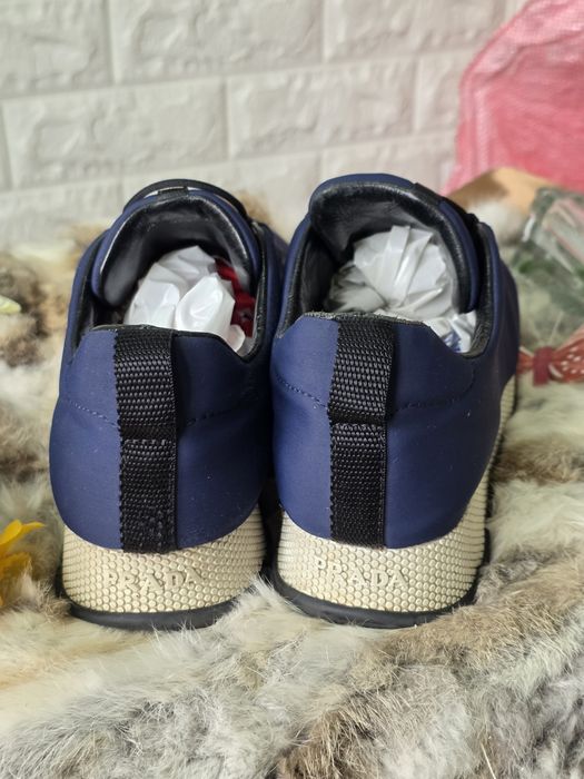 Prada оригинални дамски кецове N36,5