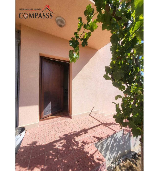 с. Драганово, Обл. Добрич, КЪЩА на 2 етажа – 107372евро!