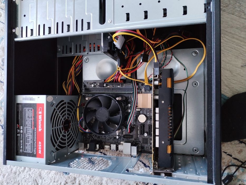 Продам пк в сборе.