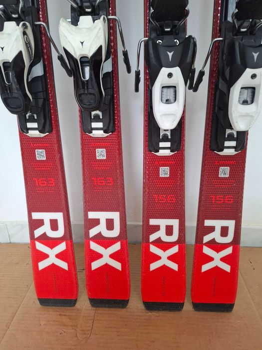 Schiuri Atomic Redster RX 156 cm si 163 cm schi adulti