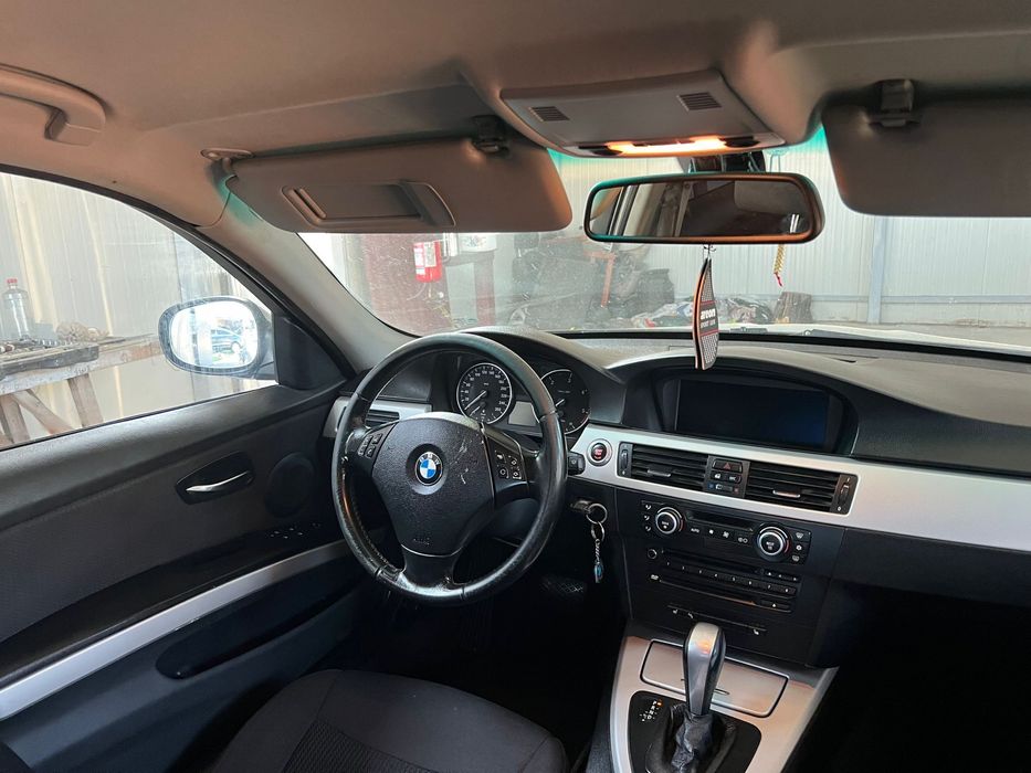 BMW 320d E5 automat