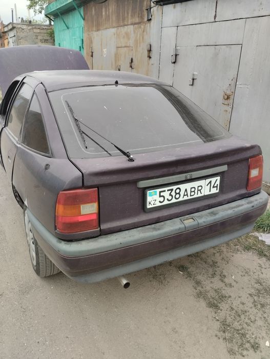 Опель вектра об. 2л на ходу