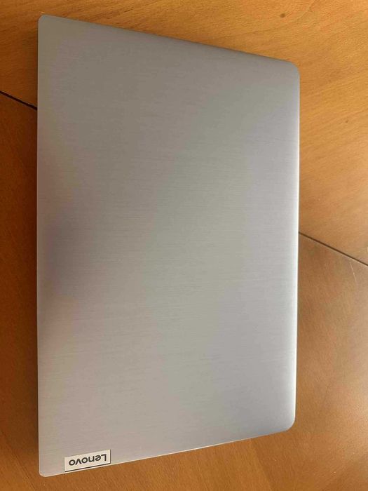 Lenovo IdeaPad 3 15" Ultraslim Gen 7 i5-1235U/ 8GB DDR4/ 256GB SSD