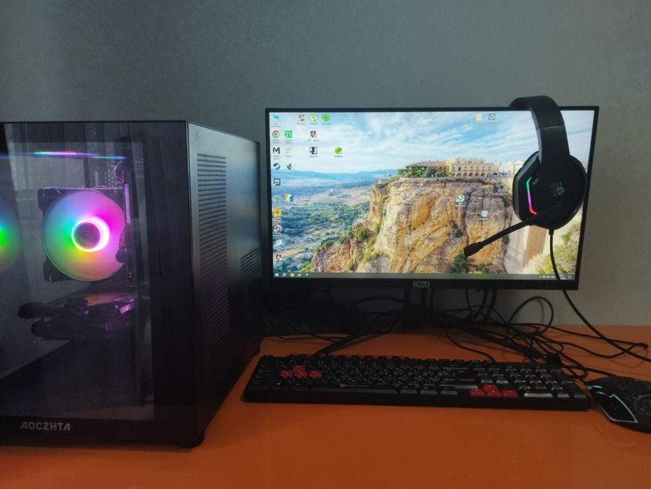 Продам Игровой компьютер срочно