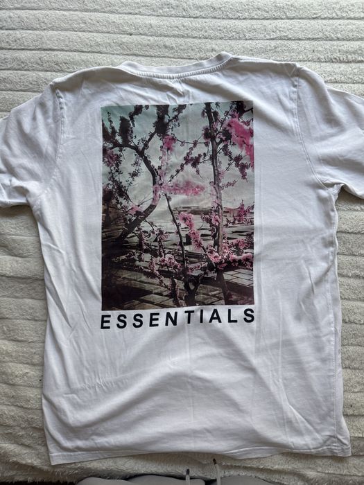 Тениска Essential fear of god