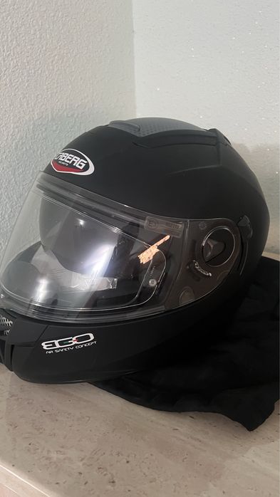 Продается шлем 2 шт