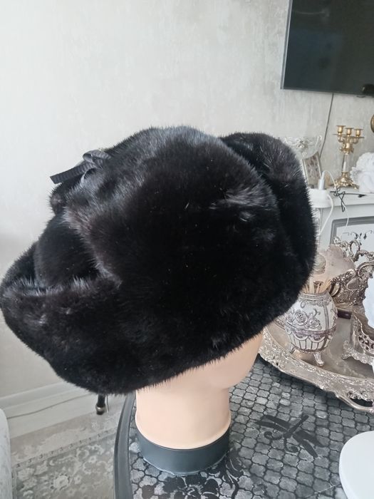 Норковая шапка 15 тыс. тг.