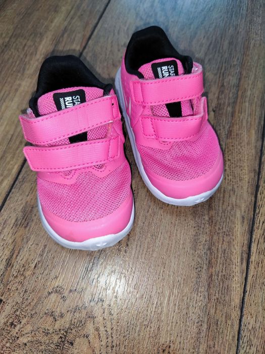 Оригинални маратонки номер 21