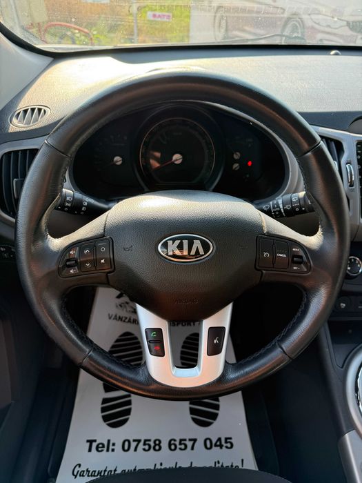 *RATE*KIA Sportage Facelift 1.6 Benzina 135Cp 11/2014 E5 LED NAV Top Inmatriculata in Romania!