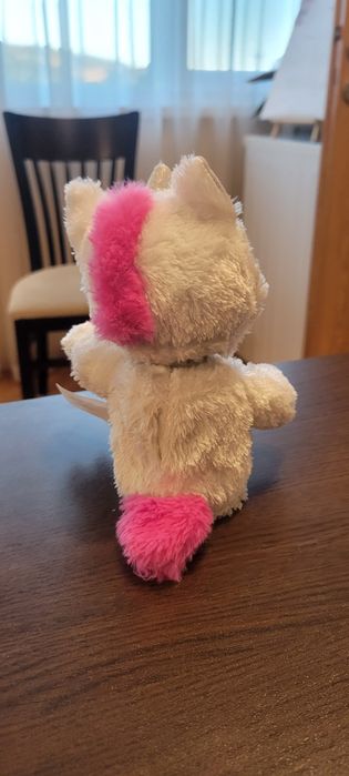 Интр активна кукла