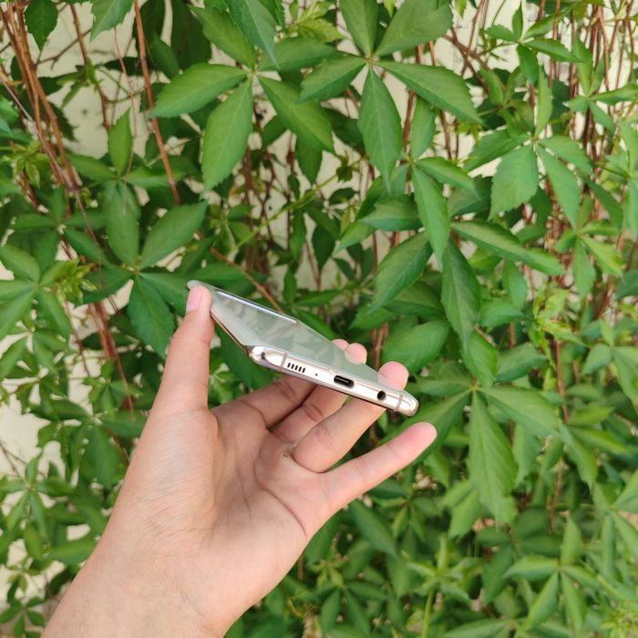 Samsung Galaxy S10 5G srochni sotiladi