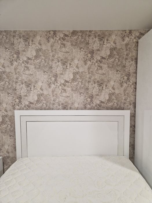 Продам кровать с матрасом