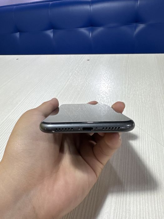 Продается iphone 11,128g