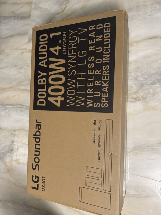 Soundbar LG US40TR , 400W, Bluetooth, Subwoofer Wireless, Nou