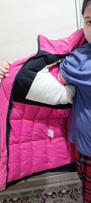 Продам куртку детскую