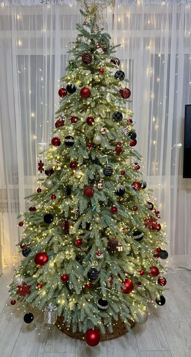 Елка искусственная