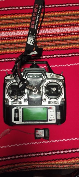 Батерия и дистанционно FLY SKY FS-T6 за лодка за захранка