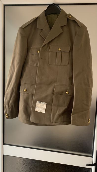 Costum kaki pentru oraș cadre militare-bărbați