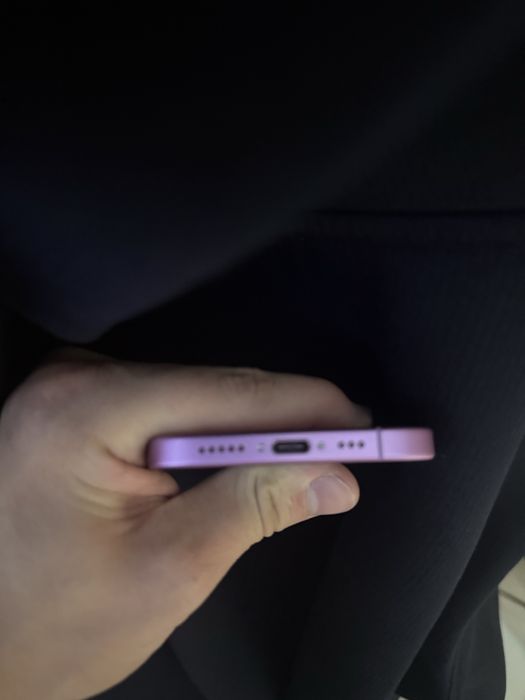 iphone 16 на 256 100%