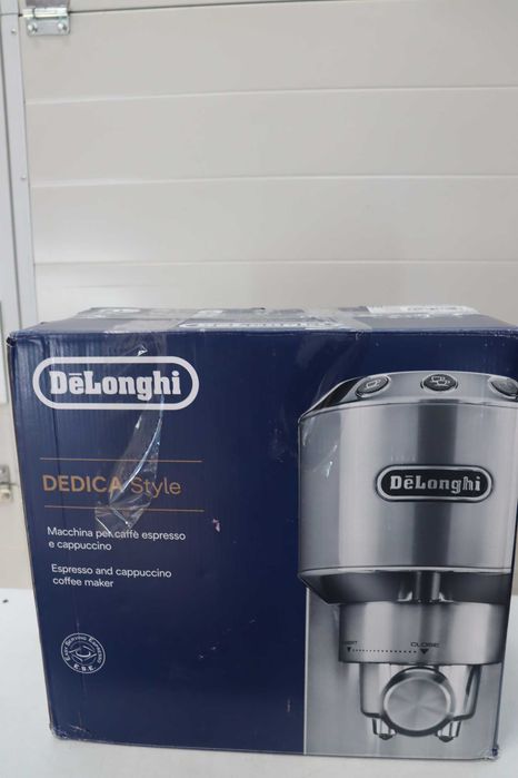 Кафемашина DeLonghi EC685.M DEDICA, 15bar, 1300W