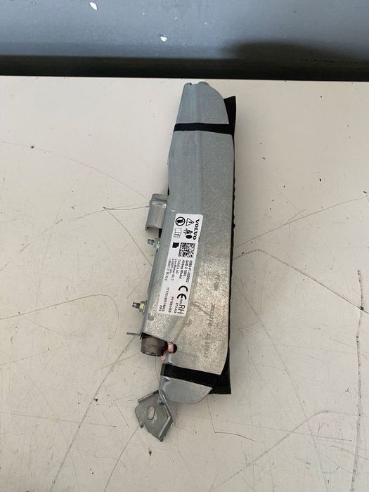 Airbag scaun dreapta VOLVO XC60 2018 31663459