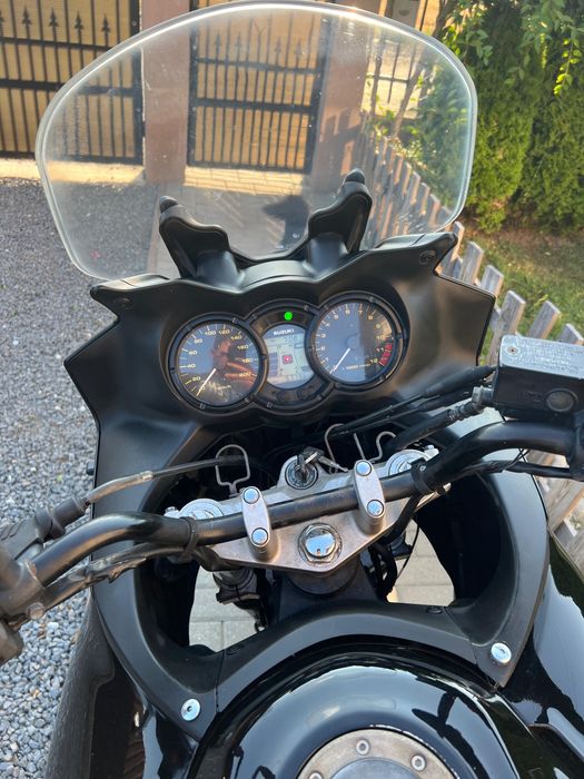 Suzuki v-strom 650
