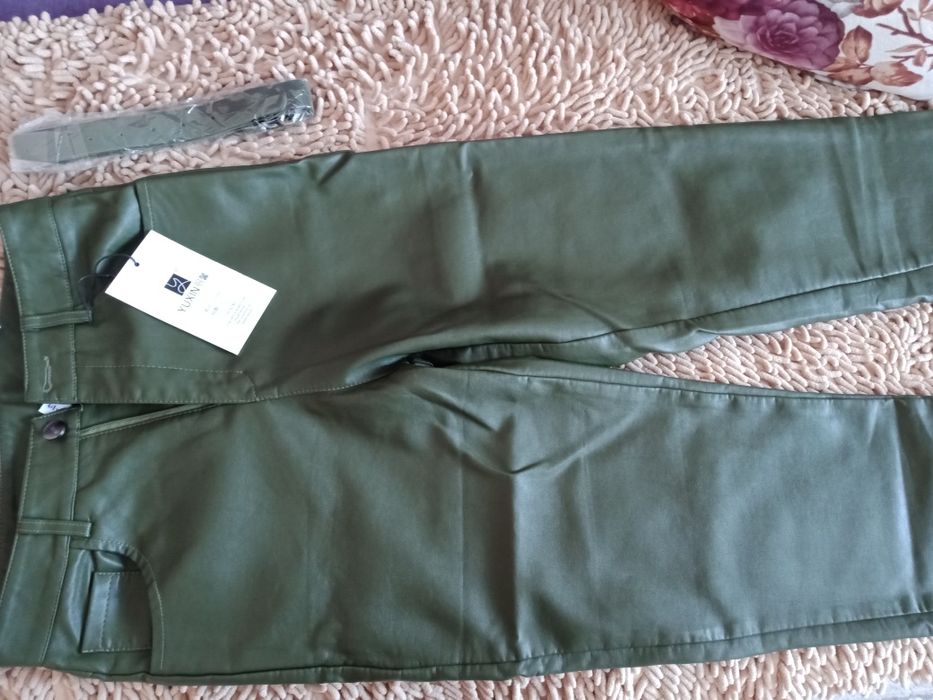 Продам ЭКО кожа брюки