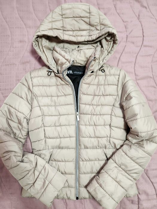 Дамско преходно яке