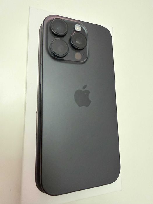 iPhone 16 Pro, 256GB, 5G, Black Titanium, Factură, Garanție 01.11.2026