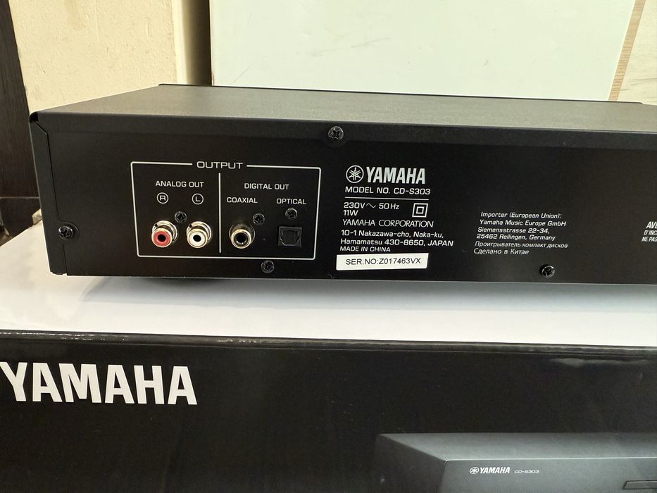 Yamaha CD-S303 Чисто  нов
