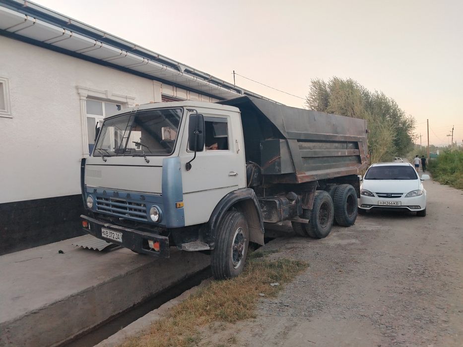 Kamaz samosval holati zur