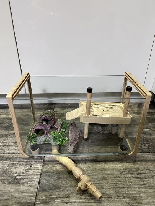 Аквариум для черепах, рыбок