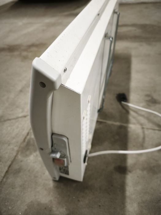 Продавам Конвектор TESY