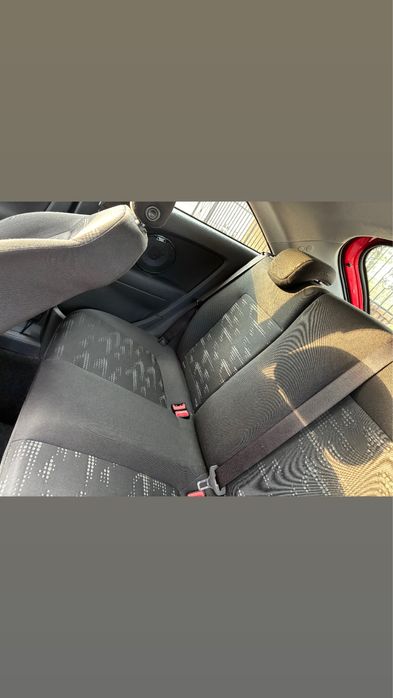Opel corsa D 2012 1.2benzina