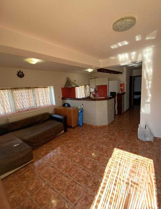 Inchiriez apartament 2 camere